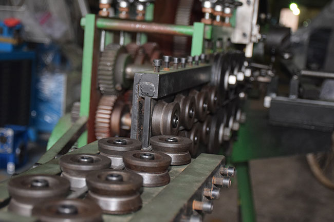 ƽ�ڴ�Ȧ�C(j��)-���B�əC(j��)е